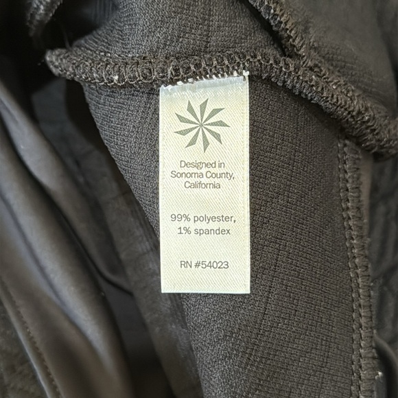 Athleta Jacquard Elevation Pullover Funnel Neck Quilted Black Sweatshirt Medium - Picture 9 of 9